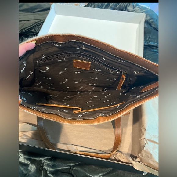 Genuine leather hair on hide tote bag by Ranch Junkie - Picture 4 of 8